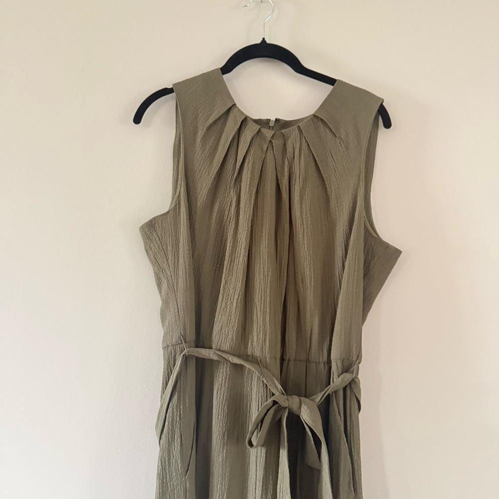 Calvin Klein | Green Sleeveless Belted Jumpsuit - Picture 3 of 9